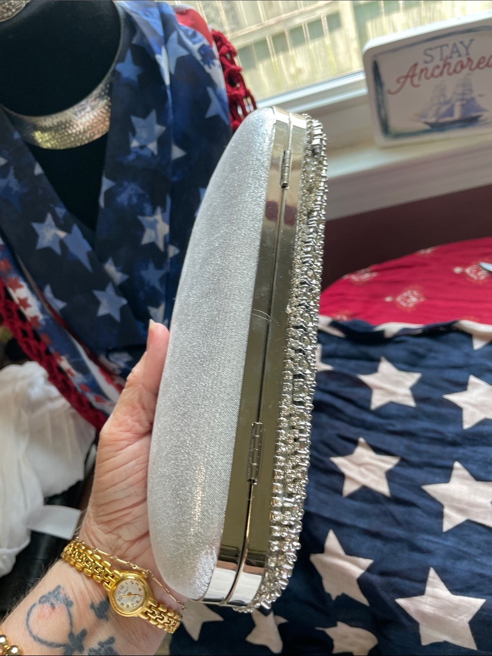 Silver Crystal Ring-Top Evening Clutch - Picture 6 of 7